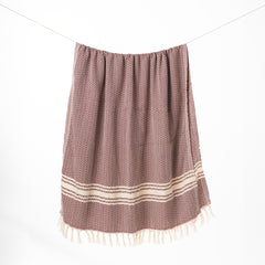 W-Design, Organic Cotton Bath Towel (Burgundy)